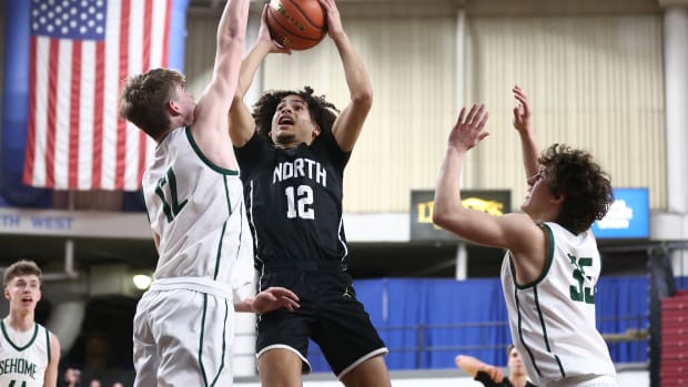 2022-23 Washington boys basketball: North Kitsap vs. Sehome at Class 2A tournament, first round